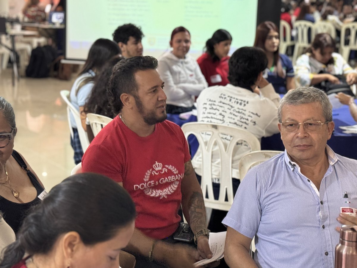ProPacificoOrg's tweet photo. La participación ciudadana será clave para hacer seguimiento, exigir resultados y lograr que los compromisos se conviertan en realidad en cada aula.

👉Conoce el proceso y participa: https://t.co/OamnEu9sjw https://t.co/UPlLaWTc9V