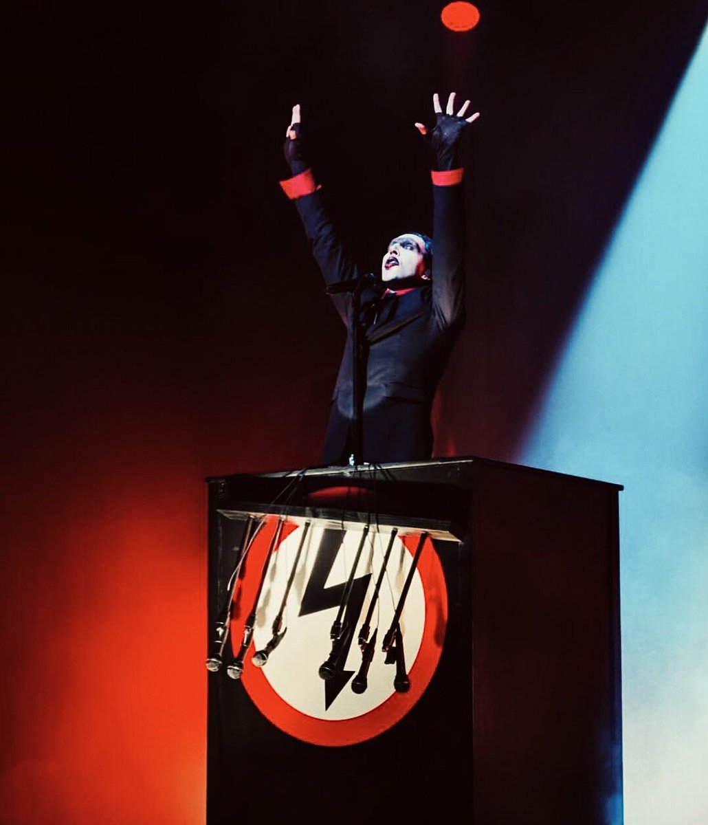 SnhrManson's tweet photo. R E P E N T!
@marilynmanson https://t.co/9hYIQYTUvK