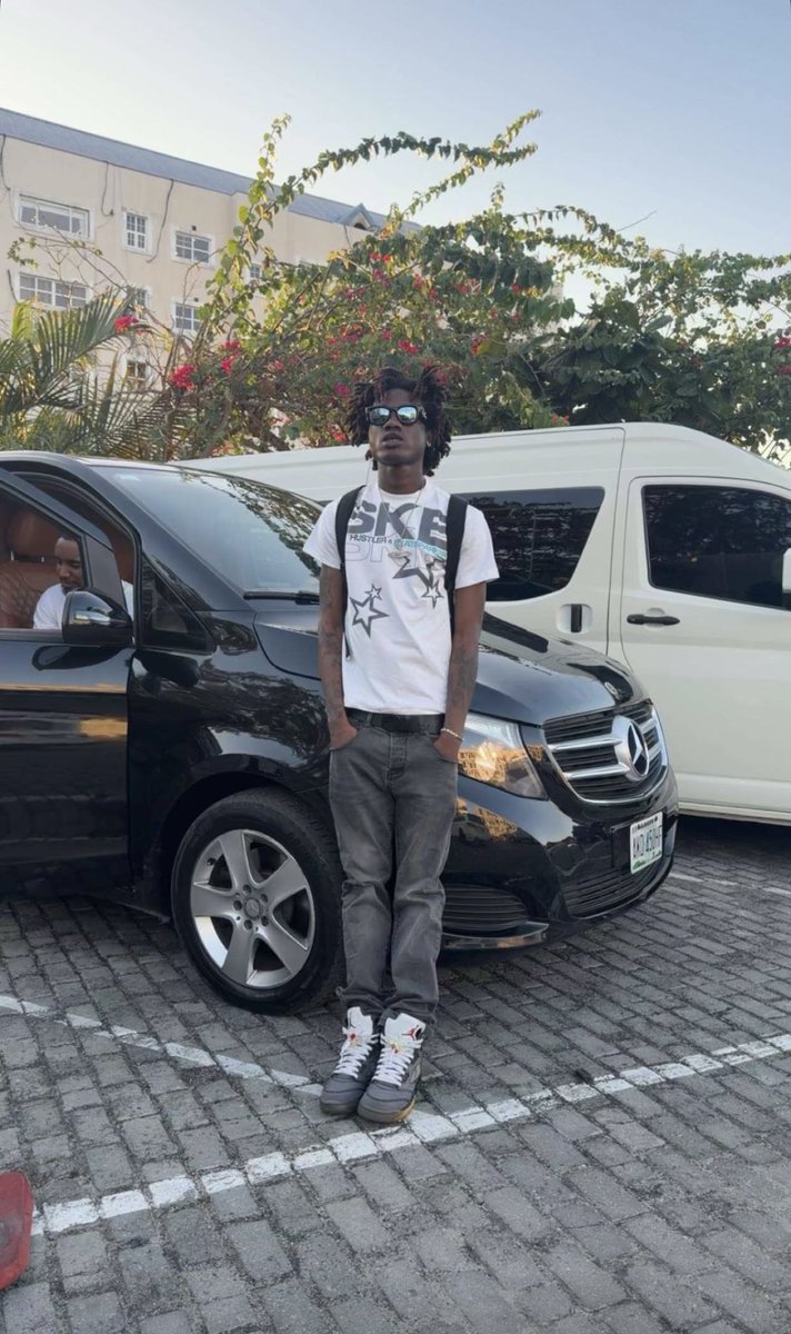 swaganomeh's tweet photo. Yami no even dey do too much, see motion https://t.co/dL10t3xHzA