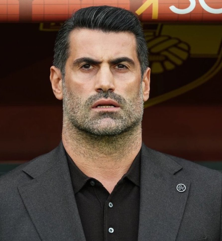 ozetgechaber's tweet photo. Volkan Demirel:

🔸Victor Osimhen, Türkiye liginin gelmiş geçmiş en iyi forveti. 

🔸Bundan sonra da daha büyüğü gelmez..

🔸Anelka, Niang, Gomis, Sörloth ve Gomez'i de geldi ama Osimhen başka bir şey. https://t.co/oElOQeRZcD