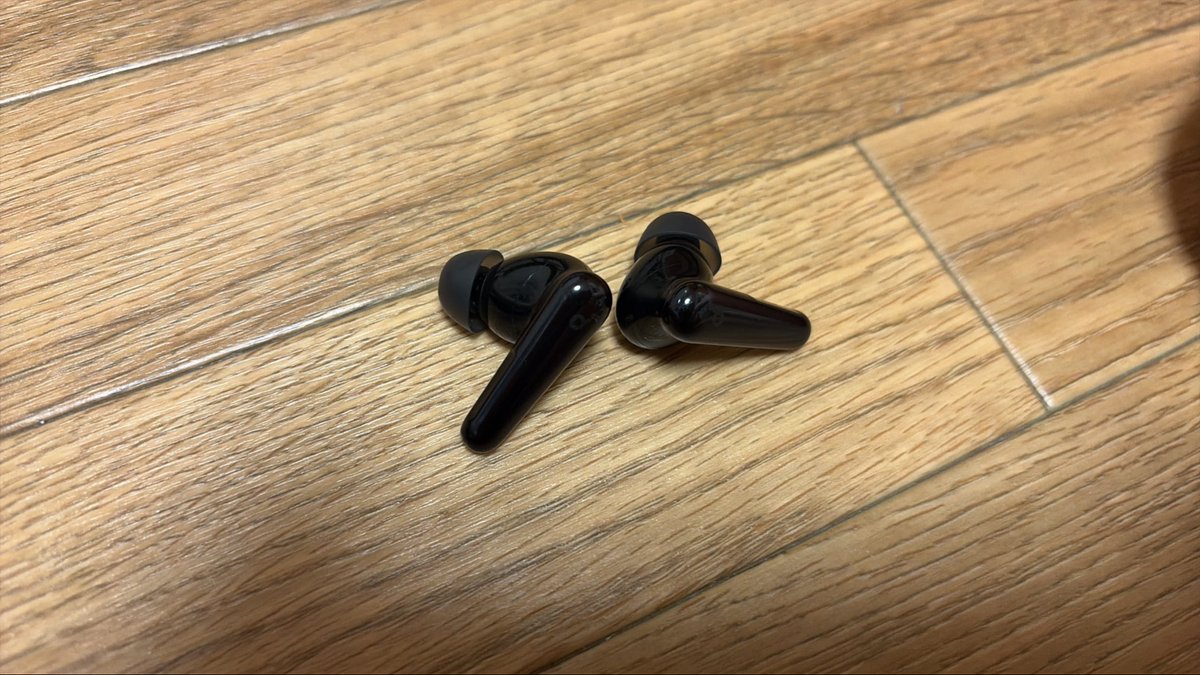mitsu1947's tweet photo. 明日ケース探すからね😭 https://t.co/VRfm5LBxjt