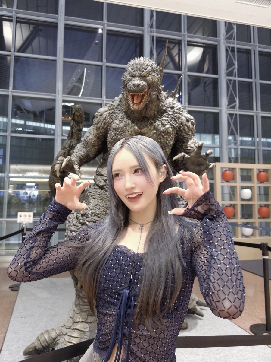Mia_ladybaby's tweet photo. 現在の既発チケット（10/16）

10/18『HEROINES HALLOWEEN in Nagoya』
📍 COMTEC PORTBASE
🎫 https://t.co/8CsZziq2gl

10/21『HEAVY SESSION』
📍 aube shibuya
🎫 https://t.co/UTiMFpRUYz

10/22『グラン・ギニュルー』
📍Veats
🎫 https://t.co/3awJVrYxmp

10/26 📍 Shibuya Milkyway
①『 𝗟𝗔𝗗𝗬𝗕𝗔𝗕𝗬 𝗧𝗛𝗘 𝗜𝗗𝗢𝗟𝗦』
全編撮影可能　カバー曲LIVE
🎫 https://t.co/VDtHhJZV5O

②『女性限定 𝑳𝑨𝑫𝒀𝑷𝒂𝒓𝒕𝒚 𝒗𝒐𝒍.𝟒』
🎀特別衣装
🎫 https://t.co/JZ0r3HpgjN

10/28『HEROINES HALLOWEEN 2026』
📍 Zepp DiverCity
🎀ヴァンパイア衣装
🎫 https://t.co/poVLFYbOot

10/30-11/1『IDOL HALLOWEEN JAPAN 2026
Supported by Malymoon』
📍埼玉スタジアム野外特設ステージ
🎀ポリス🎀アニマル🎀チャイナ
🎫 https://t.co/QmF3tFuJOs

11/10 闇雲presents 『轟音地獄Extra』
📍 Club asia
🎫 https://t.co/G1vS2VOaRV

11/13『Finally LIVE Tour2026』2マン
📍 名古屋ell.SIZE
🎫 https://t.co/QSRLi8zyCa
楽曲交換🈶　soldの可能性ありお早めに

11/16『EverLand MUSIC FESTIVAL』🎸🥁
📍 SHIBUYA WWW X
🎫 https://t.co/aZdy8E7NSE
全組バンドセット！！！！あつい！

11/20『The LUNA-lit Deer vol.02』
📍Zirco
🎫 https://t.co/gIidPGmjDo

11/21 
①SNAZZY TUNES×over print pre.『over fest 2026』
📍 下北沢シャングリラ / SHELTER / 近松 / 近道 / WAVER / LIVEHOLIC / ろくでもない夜 / ERA / LIVE 
🎫 https://t.co/OA1cCU1jmO

② Candye♡Syrup × HOTOKE presents
『MIX METAL FES vol.49』🎸🥁
📍 SHIBUYA CYCLONE
🎫 https://t.co/lvQaWO9idJ
バンドセット出演

11/28 十九代目梅雨将軍2man「一騎当千」
わんちゃんわんわんねこにゃんにゃんさん
📍池袋Adm
🎫 https://t.co/kg4E1XgfQD

12/1 LADYBABY 3rd Anniversary
ONE MAN LIVE『𝗢𝗗𝗬𝗦𝗦𝗘𝗬 』
📍 Spotify O-EAST
🎫
ぴあhttps://t.co/VCN333sUak
ローチケhttps://t.co/wIL0G7Pfsb
イープラスhttps://t.co/VgSqICwb6h