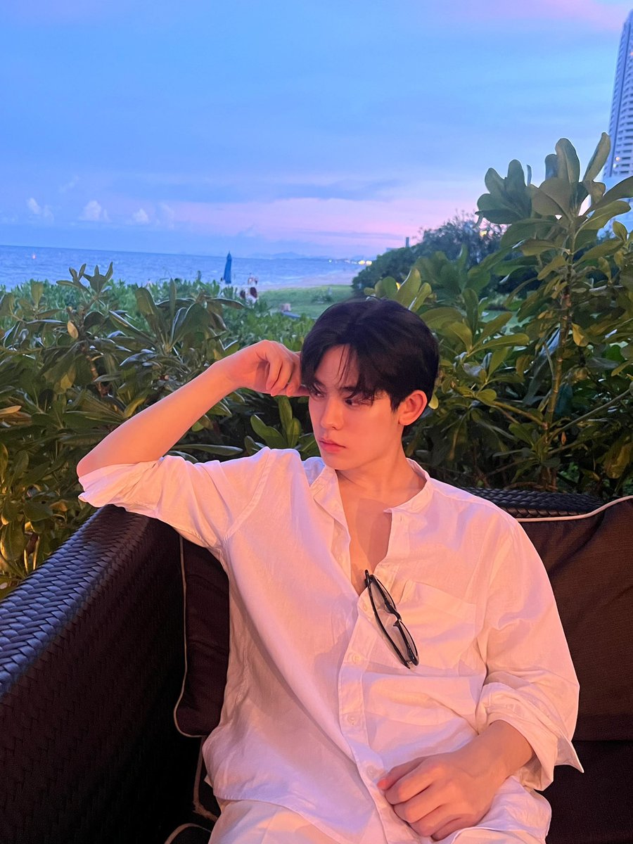 TTP_FEV's tweet photo. มีหมวยตี๋ก็ต้องมีเฮียป๋อป่ะวะ https://t.co/8LHimgbhlS