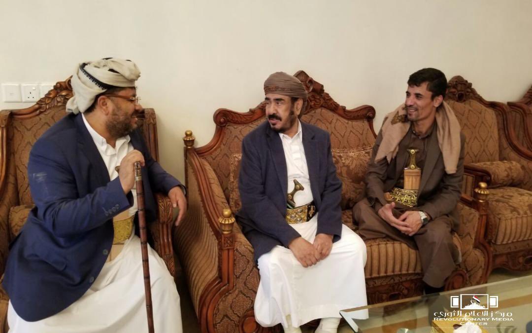 mohammedAl59817's tweet photo. @52cEAHW4yUPCuhJ هم الشرعيه وهم الوطنيين هل خانو كما فعل السعيم هل باعو كما فعل طروقه هل تنكرو كما فعل عيدروس هل اعضاؤه مع الحوثي https://t.co/IdxTy5SSoe