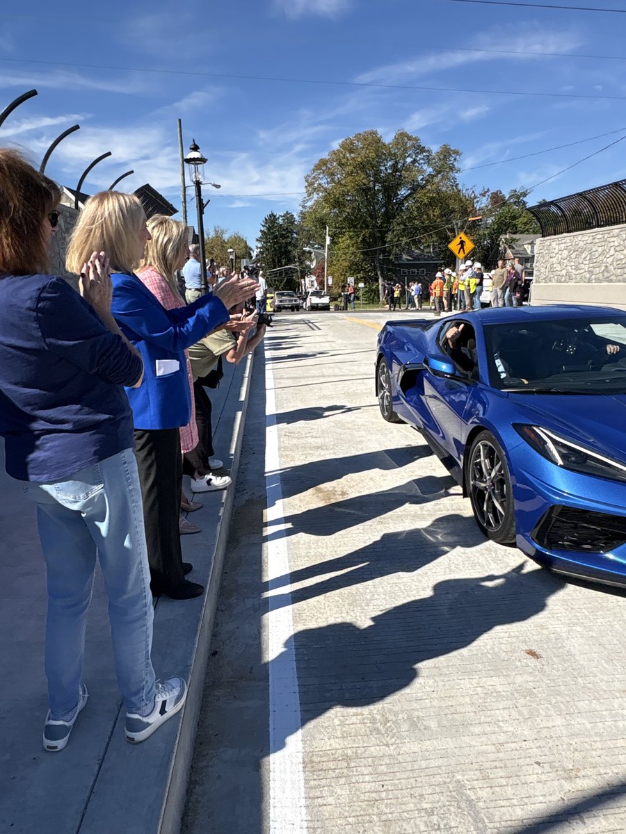 RepMGS's tweet photo. Thrilled to celebrate the reopening of Sellers Ave Bridge today under bright blue October skies.

The bridge is a critical connector between Ridley Park’s southern business district and the northern municipal facilities, and it's been a real hardship for the local community and small businesses while it's been closed due to serious structural failures.

Today's ribbon-cutting was a real testament to the power of cooperation and determination among our federal, state, and local partners.

Congratulations, Ridley Park!