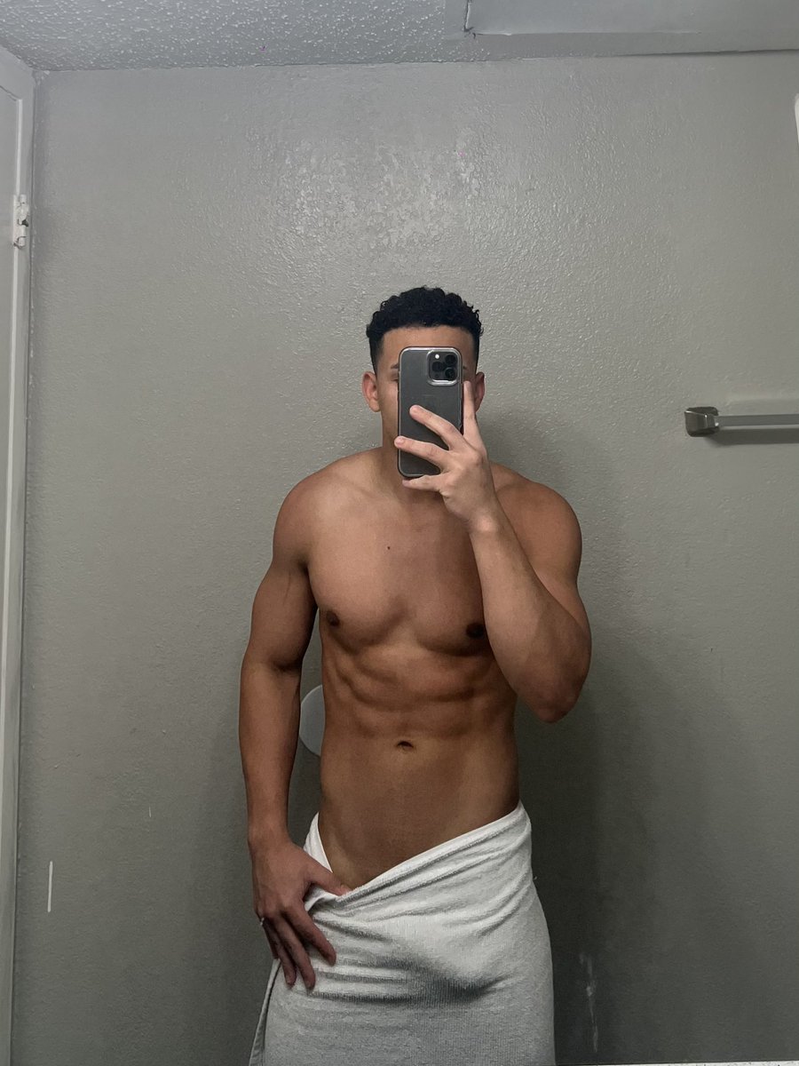 braynerG19's tweet photo. 🍆🔥

https://t.co/NnEuWEiP5Y https://t.co/DkACto1cid