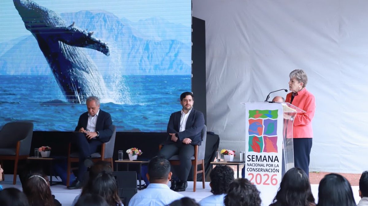 aliciabarcena's tweet photo. La conservación en 🇲🇽 tiene rostro, nombre e historia. Hoy entregamos los Reconocimientos a la Conservación de la Naturaleza 2026 a quienes dedican su vida al cuidado de nuestras áreas protegidas. Hacer las paces con la naturaleza es custodiar nuestra identidad y nuestro futuro. https://t.co/BWpbFOBSbx