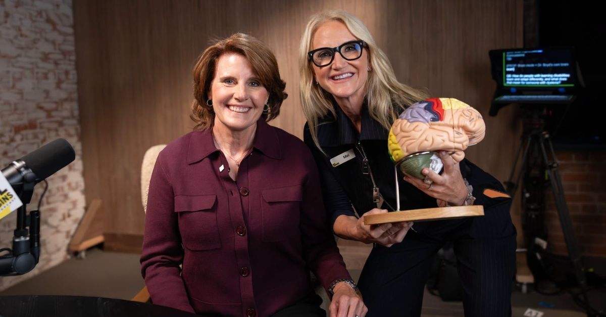 ubcprez's tweet photo. It's wonderful to see @UBC expertise reaching audiences around the world!

Congratulations to UBC neuroscientist Dr. Lara Boyd from UBC Faculty of Medicine on her recent appearance on The @MelRobbins Podcast, where she shared fascinating insights into neuroplasticity and the brain's remarkable ability to change and adapt throughout our lives.

This is a great example of how UBC researchers are making complex science accessible and sharing knowledge that can make a difference in peoples lives.

Watch the full episode here: https://t.co/TBDUInxJp1