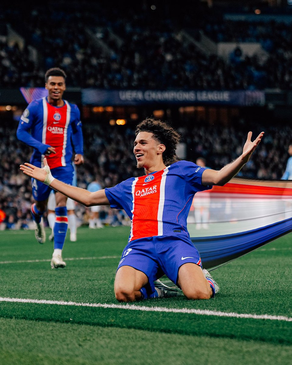 PSG_English's tweet photo. It’s a beautiful thing 🎨 https://t.co/cgwRBHe6sy
