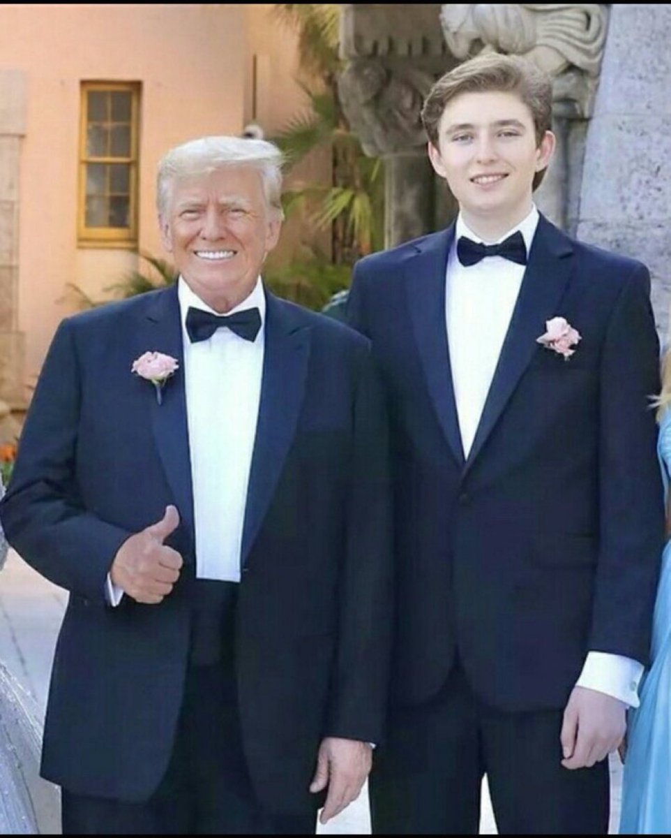weeekjj's tweet photo. A father’s pride. A son’s respect. Donald and Barron Trump! Drop a❤👍 for them!! https://t.co/Dk1xVDuYd3