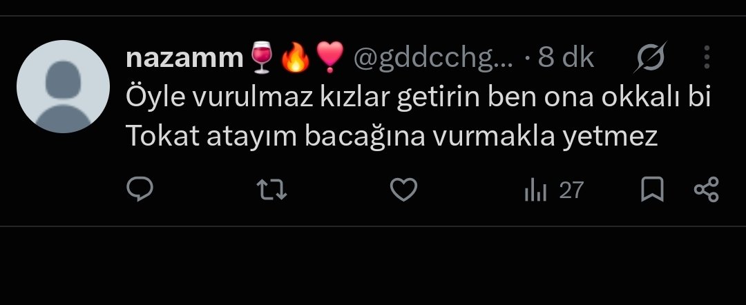 Lavinbeya's tweet photo. @ozdincomerve Soylemedrn yapamıcam feridenin arkadasları ıle cektıgı vıdeoys yapılan yoruma bsk bu ne ama ya cıdden suyu cıktı https://t.co/qYxcefxHXA