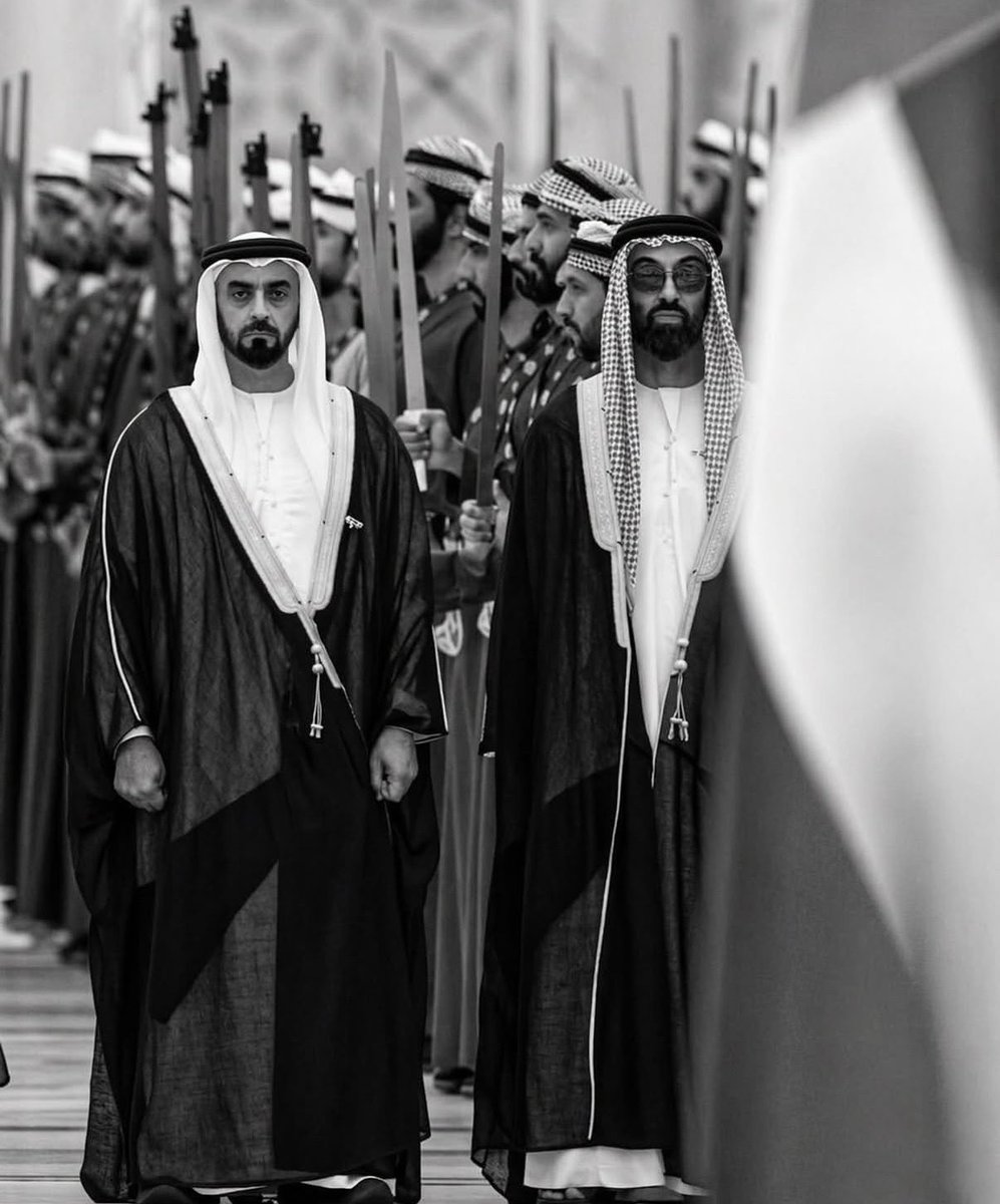 u8ux_i's tweet photo. سيـف الدولة
وأمـن الدولة
⚔️🇦🇪 https://t.co/tb5p7KbPhI
