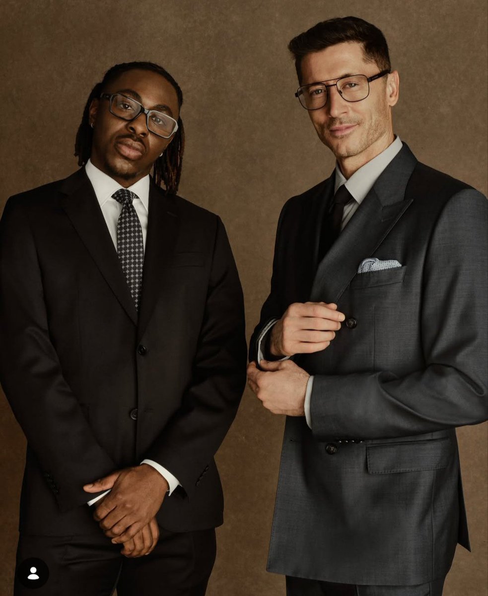 atomicyaoist's tweet photo. unc hella fly #lewy https://t.co/3kQWIVfxdV
