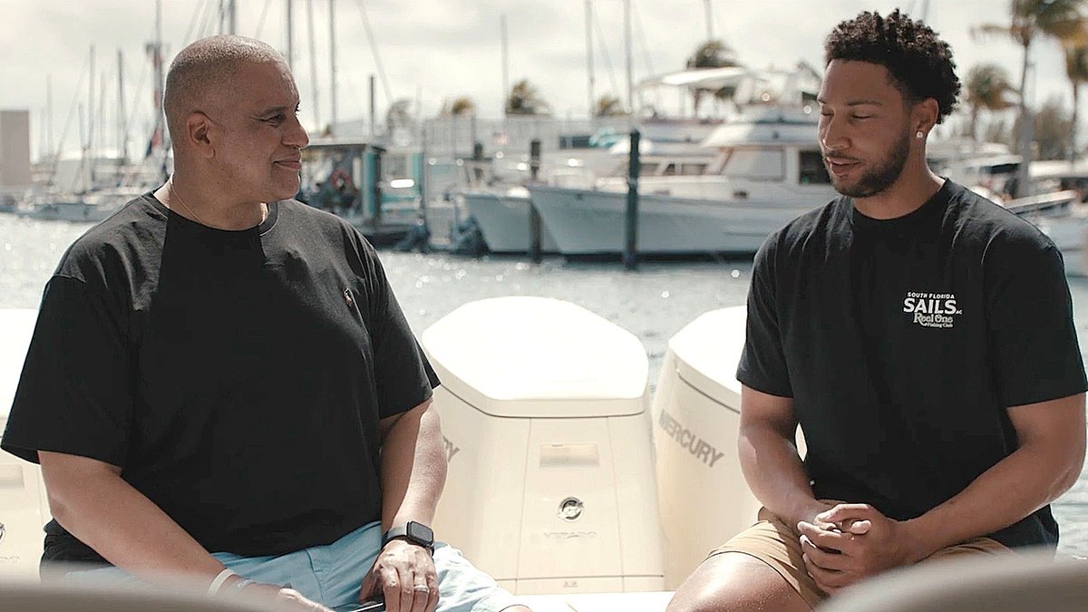 ESPNFrontRow's tweet photo. "We've rarely heard his side."

ESPN director Julian Gooden discusses the new @E60 &amp; @andscape doc 'Being Ben' premiering Sunday (4p ET, ESPN)

Showcasing Ben Simmons' career highs &amp; lows, #NBA return with the @SacramentoKings &amp; passion for fishing

More: https://t.co/HIdqavI7rP https://t.co/YsX3cxg4qf
