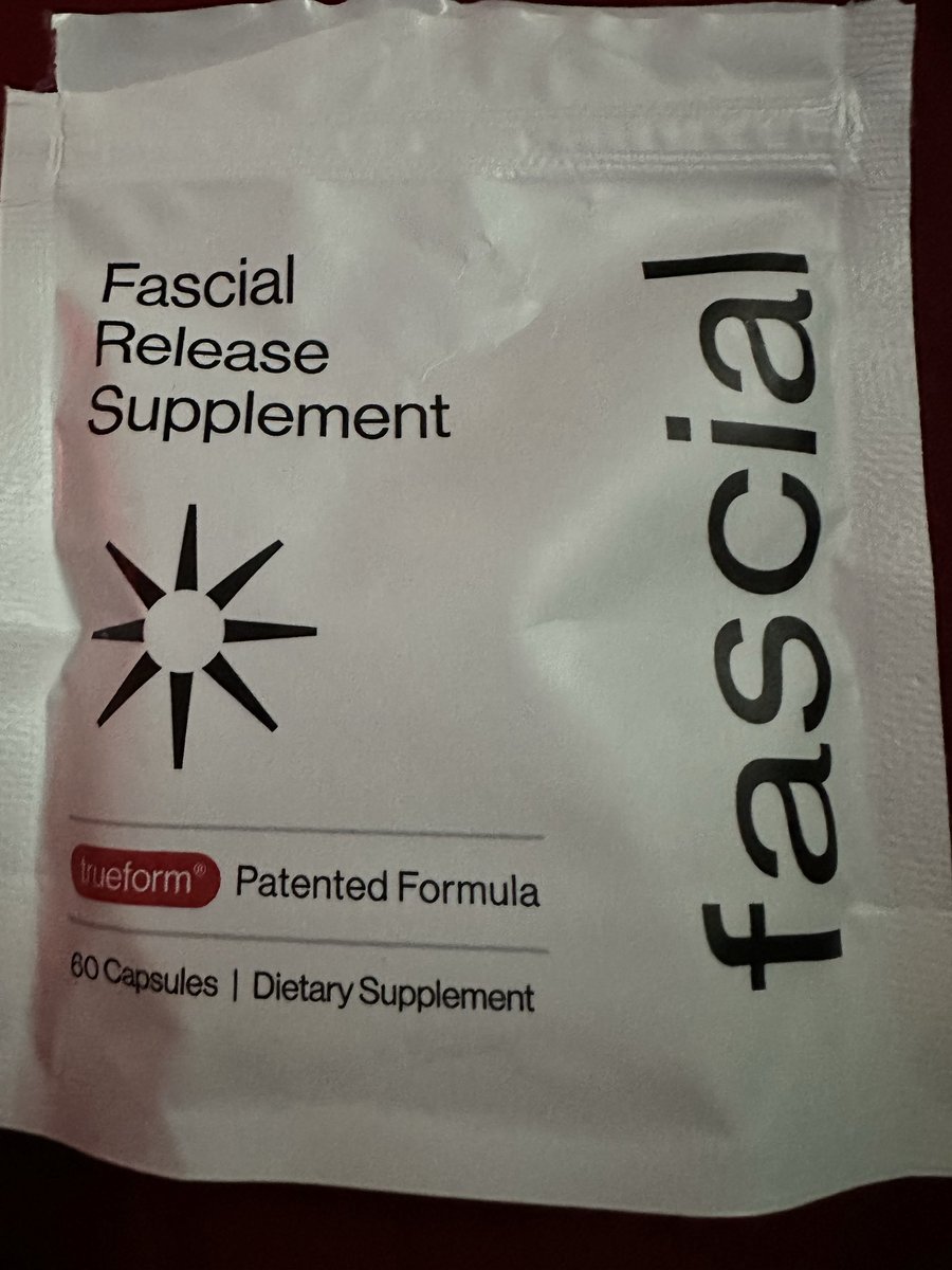 doctorsforwater's tweet photo. So, after I stabilized my pain levels and nervous system with #7oh we started on the #fibromyalgia supplement for dehydrated fascia. It’s working. It’s been over 6 weeks and  energy levels, sleep, pain and cognition are improved. https://t.co/gsFDR889MN