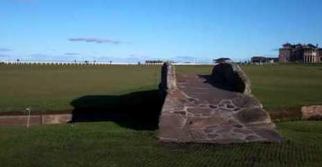 tourscotland's tweet photo. As requested today a Tour #Scotland #Autumn travel video Blog of the #Swilcan #Bridge a famous small stone bridge which spans the #Swilcan #Burn on the Old Golf Course on #ancestry, #genealogy, #history visit and trip to #St #Andrews, #Fife https://t.co/xaMJMII3id https://t.co/QsjoJeaDs6