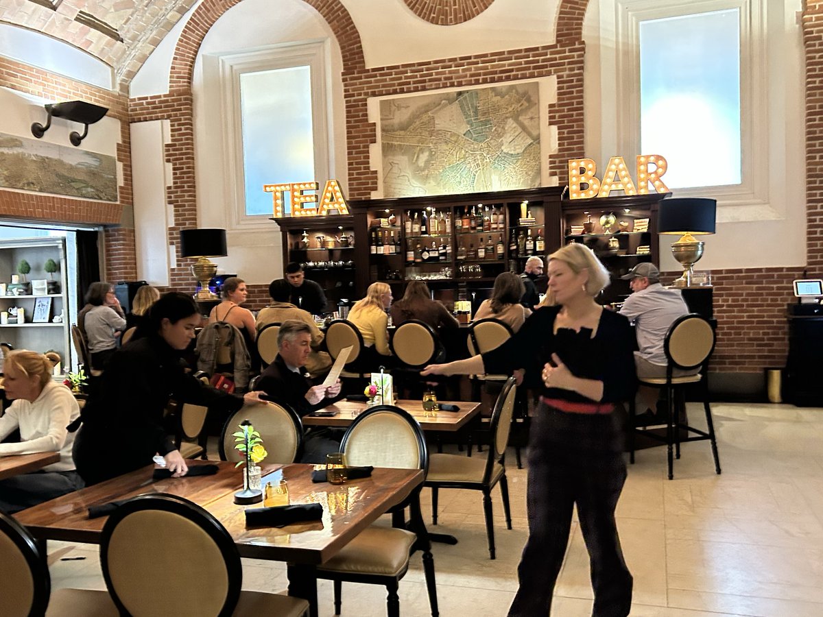 GiGiAmour4You's tweet photo. Want to get a Bite to Eat? Espresso ☕️ Or Martini 🍸 it’s Inside the Library. 📚 https://t.co/uheEJEca1m