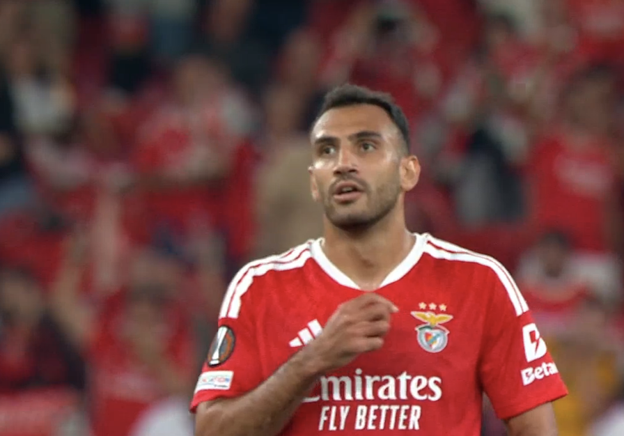TouchlineX's tweet photo. 4-1 Benfica.

GOOOOOAAAAAAALLLL PAVLIDIS !!!!!!!!!!!!!!!!!!!!! BENFICA HAVE DESTROYED CELTIC TONIGHT !!!!!!!!!!!!!!!!!!!!!!!!!!!!!! 🔥🔥🔥🔥🔥 https://t.co/HvrCxsk7U7