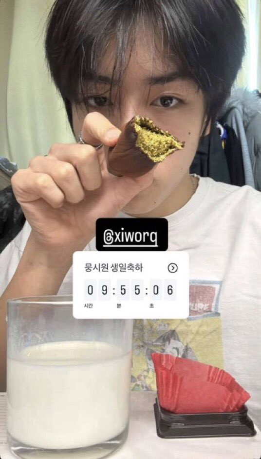 a2osouljpg's tweet photo. SeeOne/Siwon predebut instagram story pics 
Omg so handsome 

#A2O #A2OSOUL #SEEONE #시원 https://t.co/WLEQzmOU9x