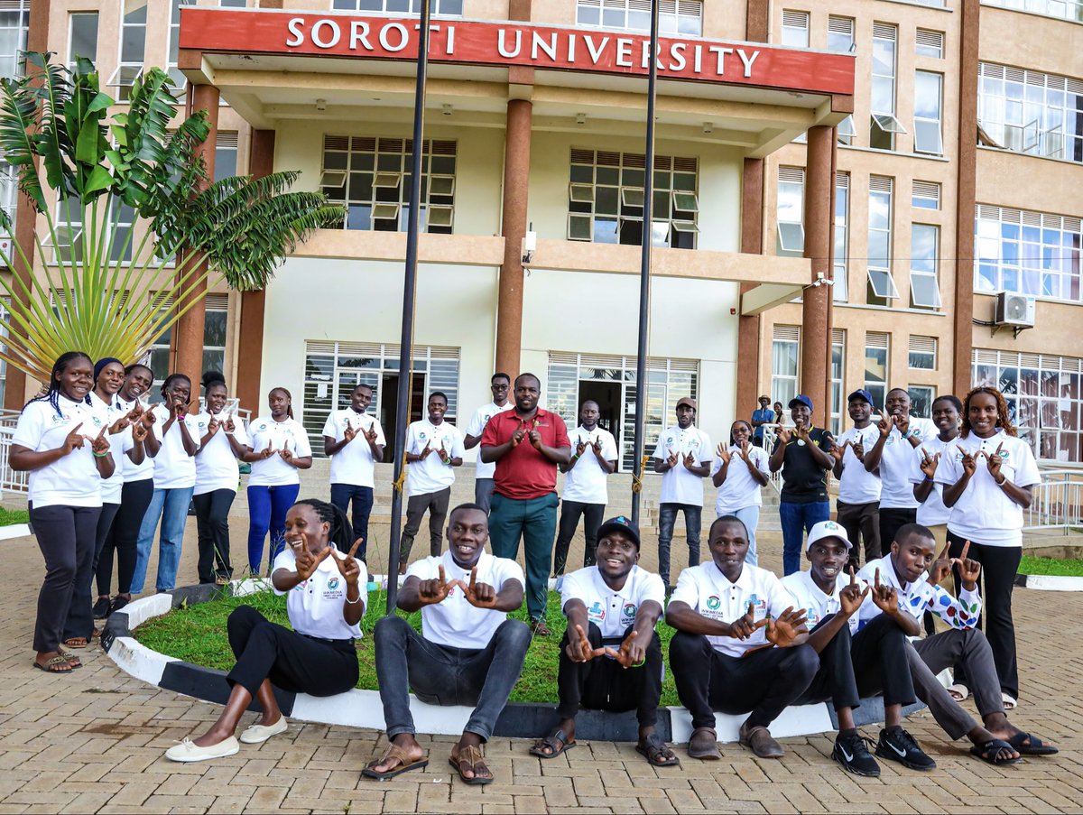 Sunlibdept's tweet photo. CREATE | EDIT | LEAD🌍💻
Scenes from Wiki University Clubs 2nd training @SorotiUniversi1 
New Wikimedians were welcomed and club leadership was also elected

Congs 🎉 to Ms @BridgetAka33631, president elect, and her team

Ready to contribute? Reach out and be part of the movement https://t.co/ceHZIqxWoC
