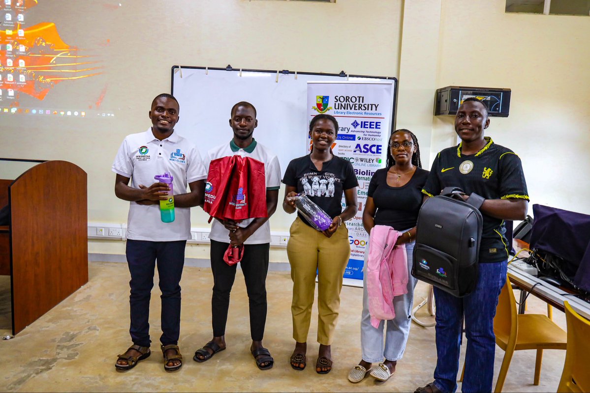 Sunlibdept's tweet photo. CREATE | EDIT | LEAD🌍💻
Scenes from Wiki University Clubs 2nd training @SorotiUniversi1 
New Wikimedians were welcomed and club leadership was also elected

Congs 🎉 to Ms @BridgetAka33631, president elect, and her team

Ready to contribute? Reach out and be part of the movement https://t.co/ceHZIqxWoC