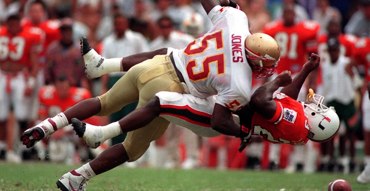 CentralNorvell's tweet photo. There should only be one choice for Florida State’s uniform combination on Saturday night against Miami. 🍢 #gonoles #fsufootball #floridastate #fsuvsmiami https://t.co/IeSHMFxlcs