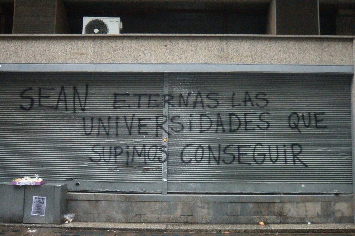 larrozaromina's tweet photo. <3 https://t.co/2Mrc32Q9gN
