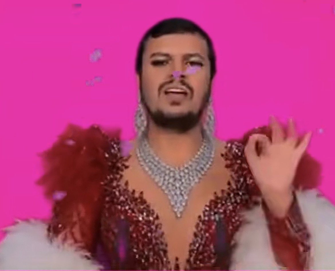 CouldBe4ngel's tweet photo. @kazemgsw5 الاسد ذا اللي تتكلم عنه هو نفسه الضبع اللي في جحره زابن خايف لا يجيه شي من قواتنا السعوديه هههههههه https://t.co/UIo2O4L4nY