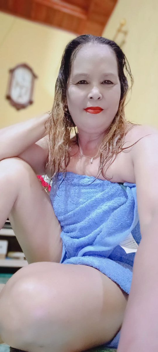 bundaRitah4's tweet photo. Habis #maljum tadi malam .pagi ini wangi .segar setelah mandi wajib .
Selamat pagi sahabat bunda semua .yg mau #vc silahkan DM bunda .ok .yg minat no WhatsApp bunda ,DM sayang . https://t.co/5KY41YTa1d