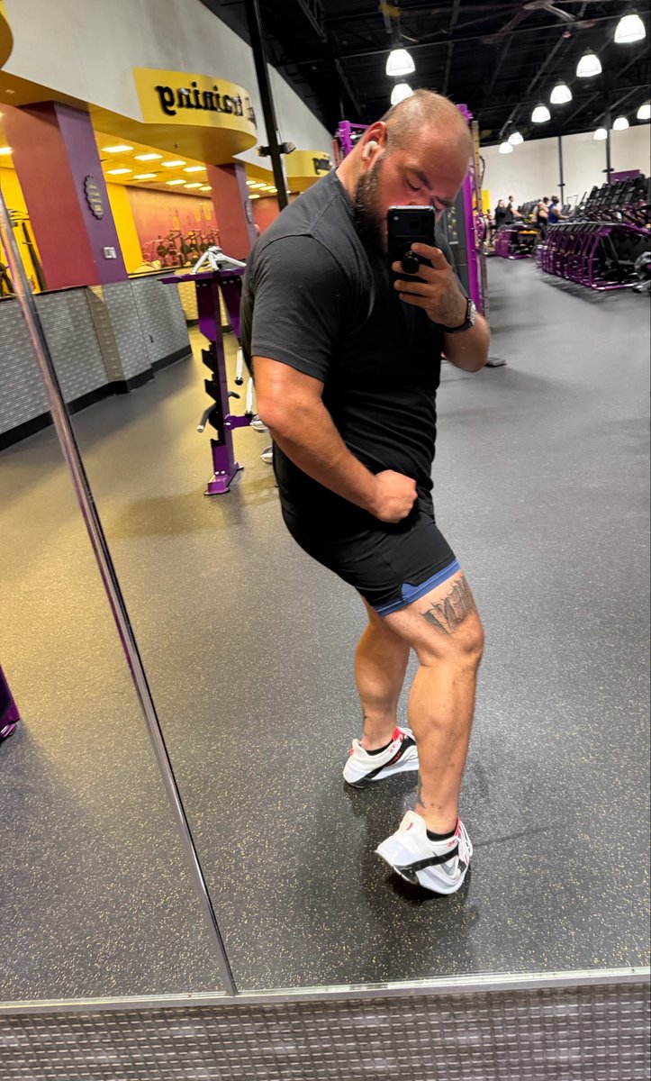 BoxStateDad's tweet photo. New gym shorts. https://t.co/3HtlgVd8rS