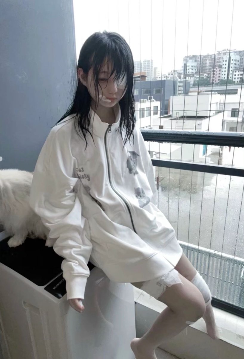 urez_me's tweet photo. Thinspo🤍🪽 <whatever core this is> https://t.co/KMG3MIVec5
