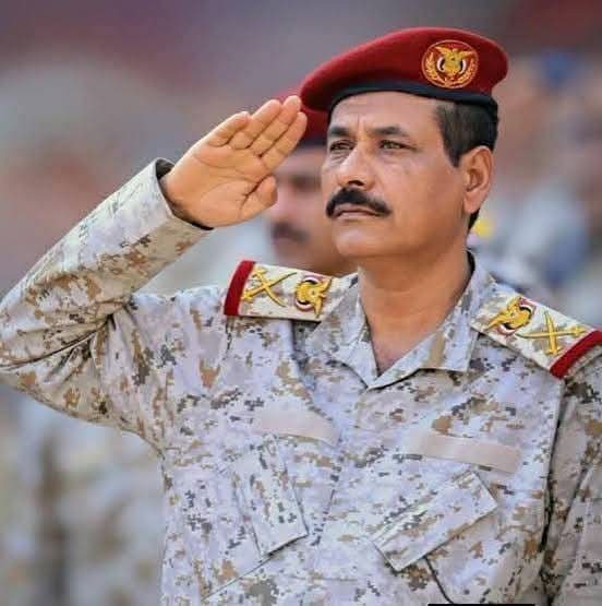 BybyDyfyd2050's tweet photo. #عاجل 
خبر منقول
أخبار تتحدث عن خروج اللواء يوسف الشراجي قائد جبهة تعز وعضو اللجنة العسكرية العليا من مدينة تعز ووصوله عدن .
اتخاذ قرار تحكيم العقل حفاظا على المدينة والمدنيين خطوة ينبغي الإشادة بها ..
أرجو من البعض استخدام عبارة (خروج ) وليس فرار .. https://t.co/LXI1L4UY8y