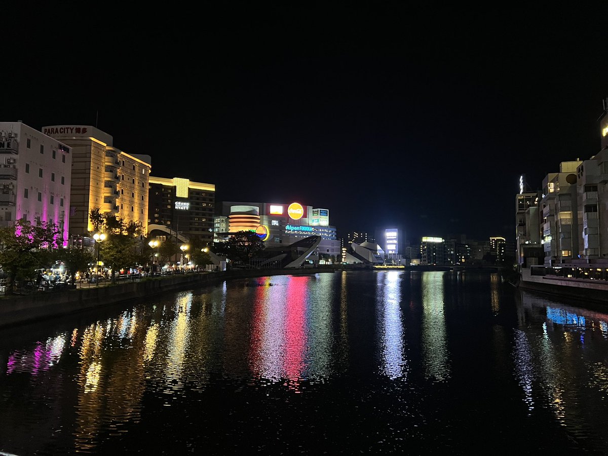 battenai_yu_110's tweet photo. 福岡から帰る時に｢but endless memories｣聞くと染みますねぇ……… https://t.co/SDwrJU833a