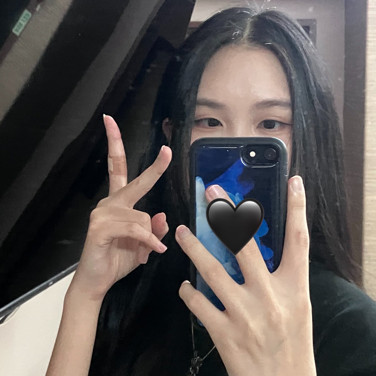 hy_xyx's tweet photo. 한창 트친들과 놀러다닐때 https://t.co/XphWNdYCYh