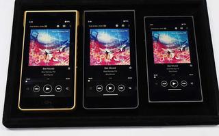 StereoSound_inc's tweet photo. ソニー、新型ウォークマン3モデル発表。最上位モデル「NW-WM1ZM3」は65万円越えで、シグネチャーシリーズの思想を存分に投入 https://t.co/NKMo0fibCk https://t.co/PrXqFsVs4H