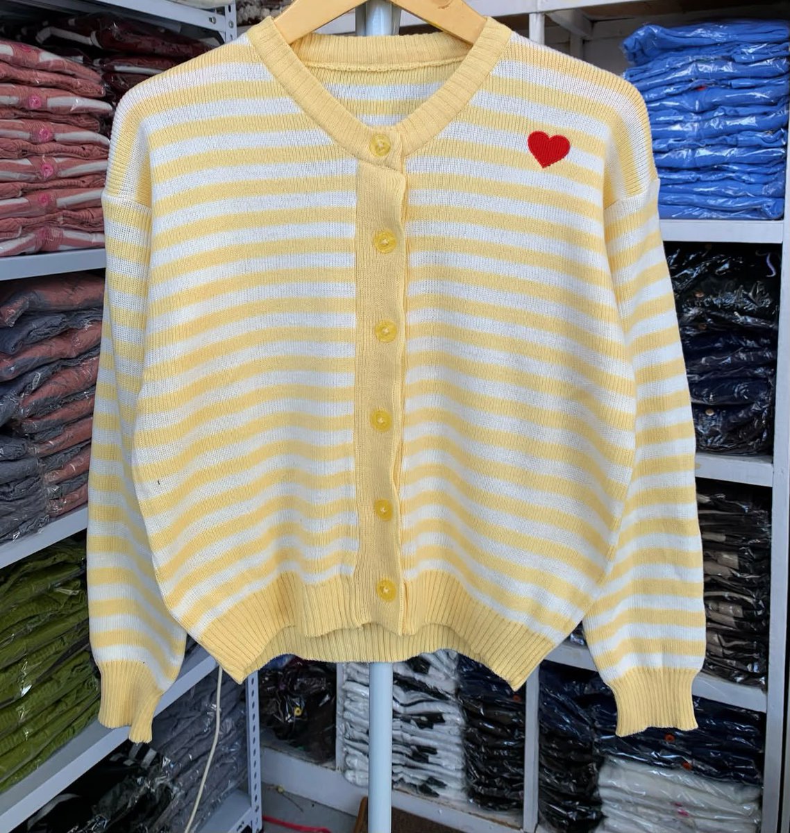 ana744587's tweet photo. harga 78 ribu
LD 100-120
Order via wa 👉 083862534358

BARANG BARU SEMUA 
join saluran WA klik link di bio (banyak spillan outfit gemes dan murah)
HAPPY SHOPPING 
#cardigan #cardiganrajut #bajuwanita #atasanwanita #bajurajutwanita https://t.co/mL4zF21WC9