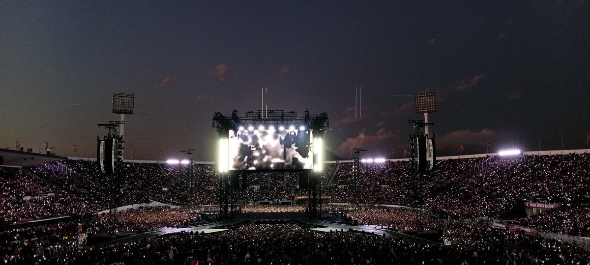LmlEl's tweet photo. #BTS_WORLDTOUR_ARİRANG_SANTIAGO 
#BTS_WORLDTOUR_ARİRANG_CHILE https://t.co/wlnSu1cHfh