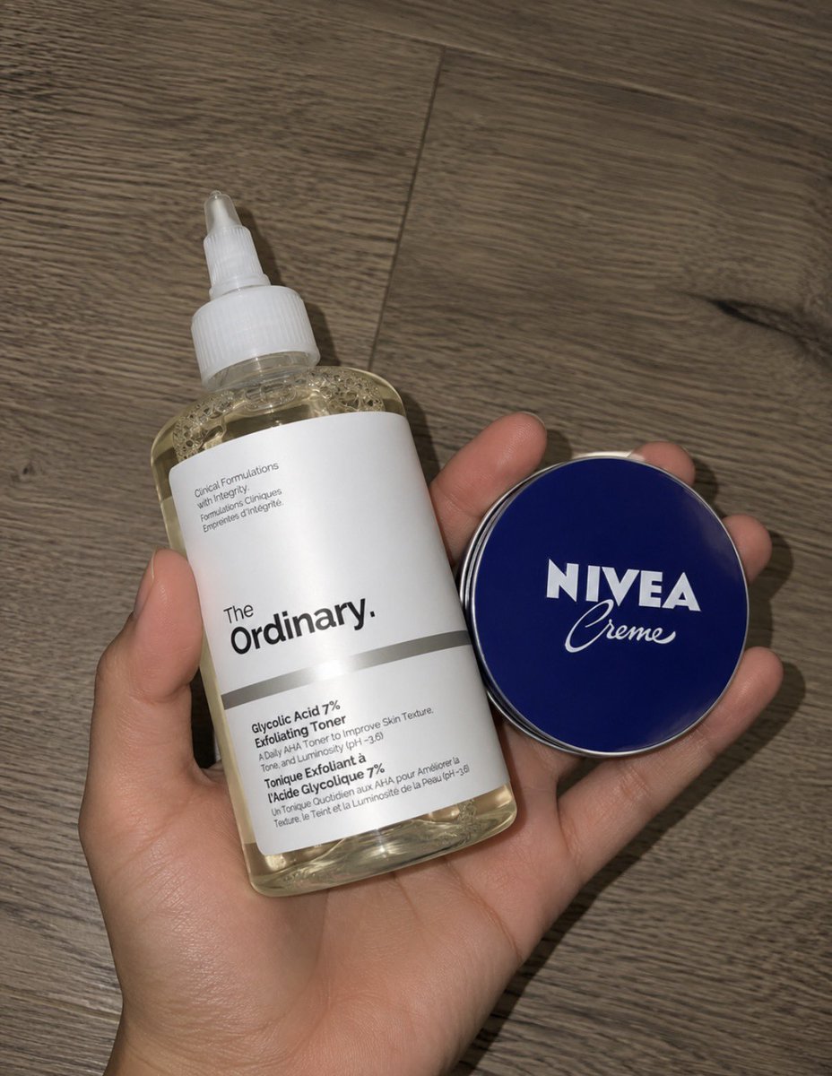 alluraxx's tweet photo. SHOUTOUT SA WATSONS EMPLOYEE NA NAG-RECOMMEND NITO SA’KIN! 😭🤎 

The Ordinary Glycolic Acid + Nivea Creme combo?? Akala ko normal reco lang, ngayon may bagong addition na naman sa routine ko. HAHAHA! 😂✨ https://t.co/MGnJ0VN66v