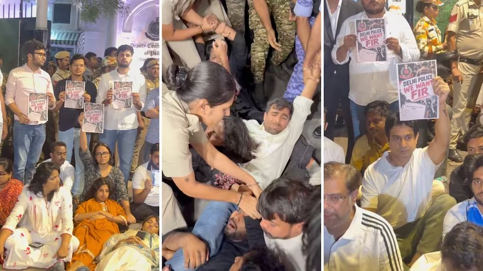 aajtak's tweet photo. CJP के 'तिरंगा मार्च' से पहले दिल्ली में आधी रात हाई-वोल्टेज ड्रामा... थाने के बाहर NSUI का जोरदार प्रदर्शन, कई हिरासत में! 

दिल्ली में CJP की तिरंगा यात्रा से पहले NSUI कार्यकर्ताओं ने संसद मार्ग थाने के बाहर महिला सदस्यों से कथित मारपीट के मामले में FIR की मांग को लेकर प्रदर्शन किया. अध्यक्ष विनोद जाखड़ समेत कई सदस्यों को हिरासत में लिए जाने का दावा है. NSUI ने पुलिस पर शिकायत दर्ज न करने का आरोप लगाया है

पूरी ख़बर- https://t.co/WOlwHcOlv3
#CJP #TirangaMarch #NSUI #DelhiProtest #DelhiPolice #ParliamentStreetPoliceStation