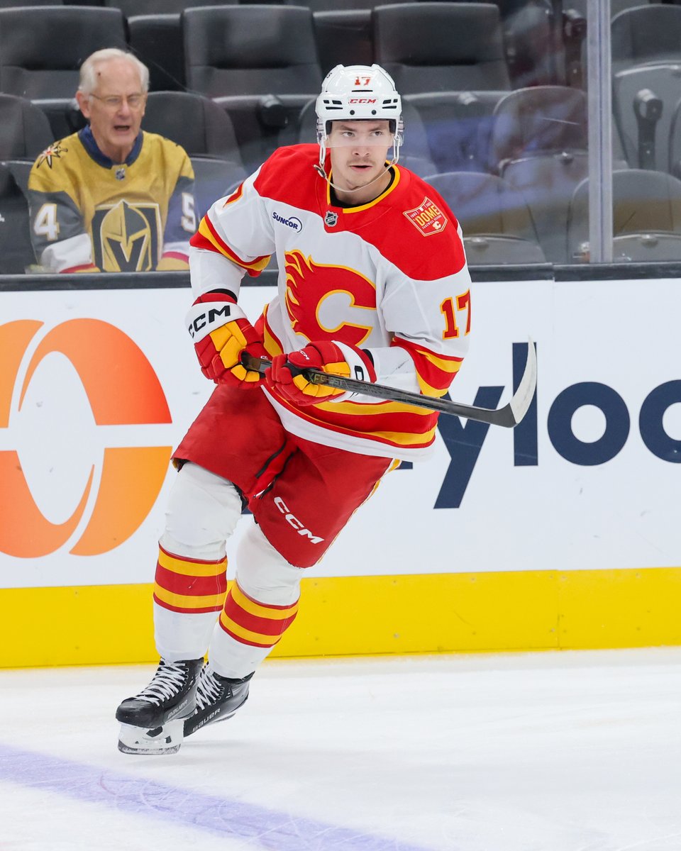 NHLFlames's tweet photo. All warmed up in Vegas 🔥 https://t.co/IsfK6tJgJ8