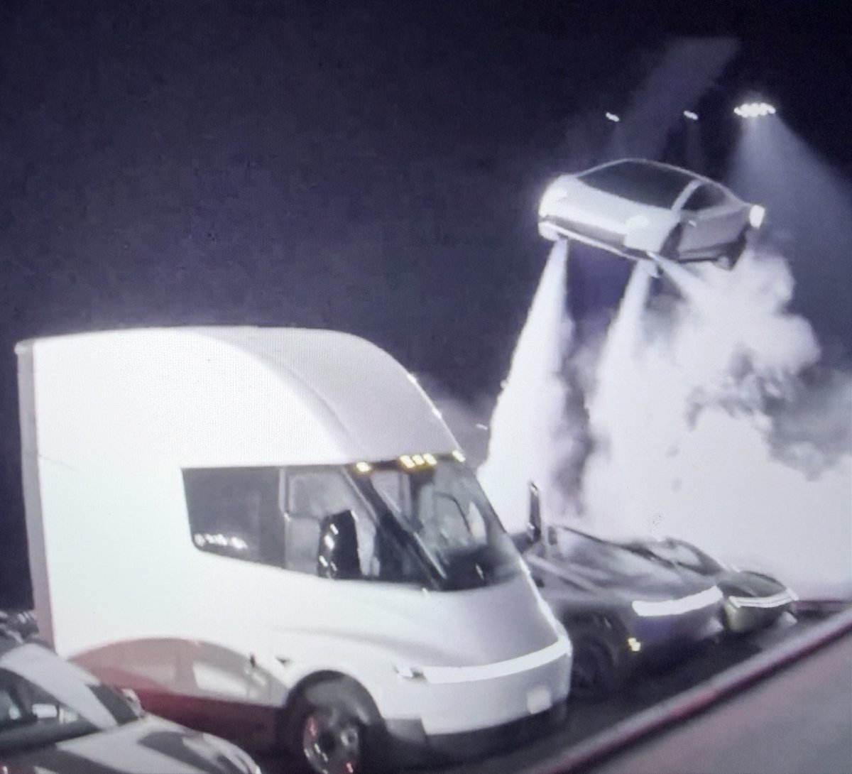 chrisayad0's tweet photo. tesla roadster u mean  Roadstaaarrr https://t.co/vaYyJZeBPc
