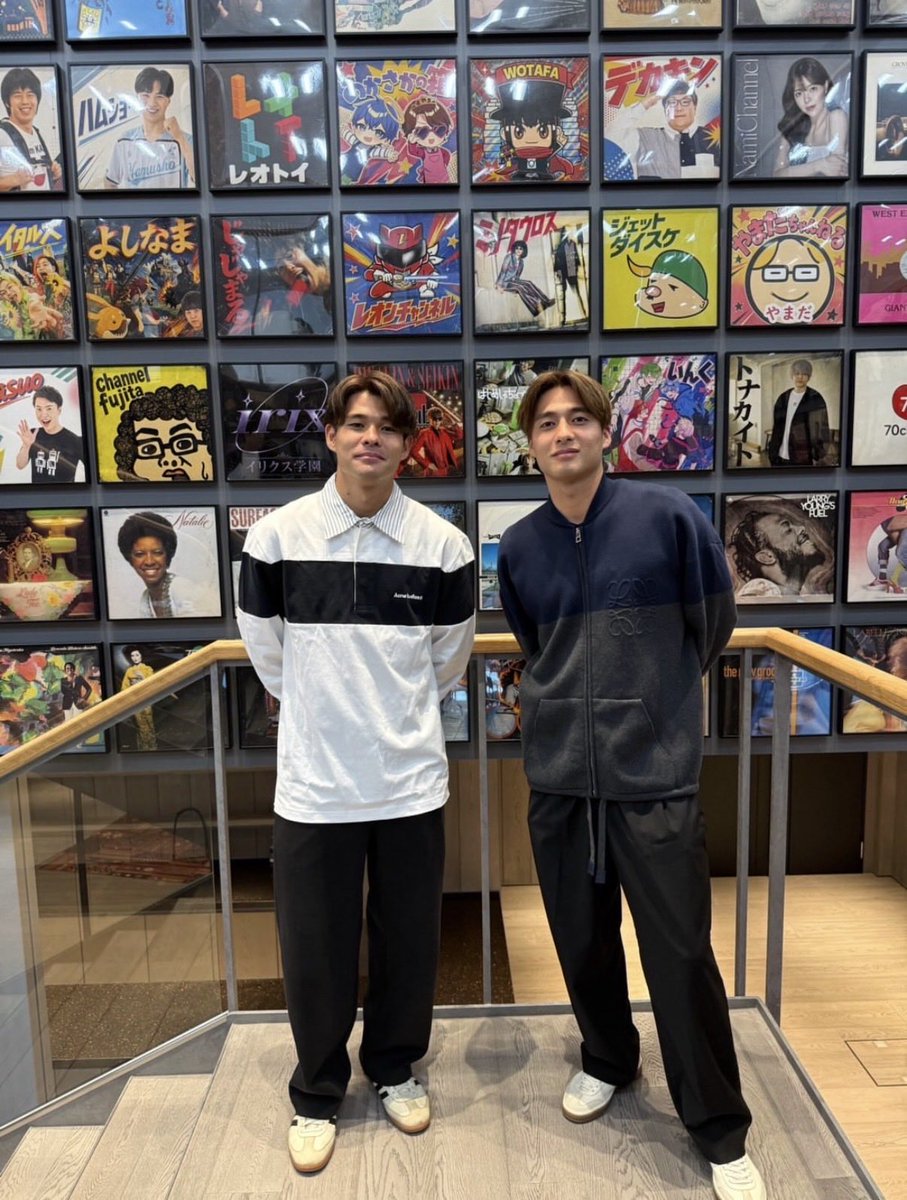 kaigaiSnihon's tweet photo. 🇯🇵🤝兄弟で写真を撮る佐野兄弟✨📸 https://t.co/J5jDNs8sCV