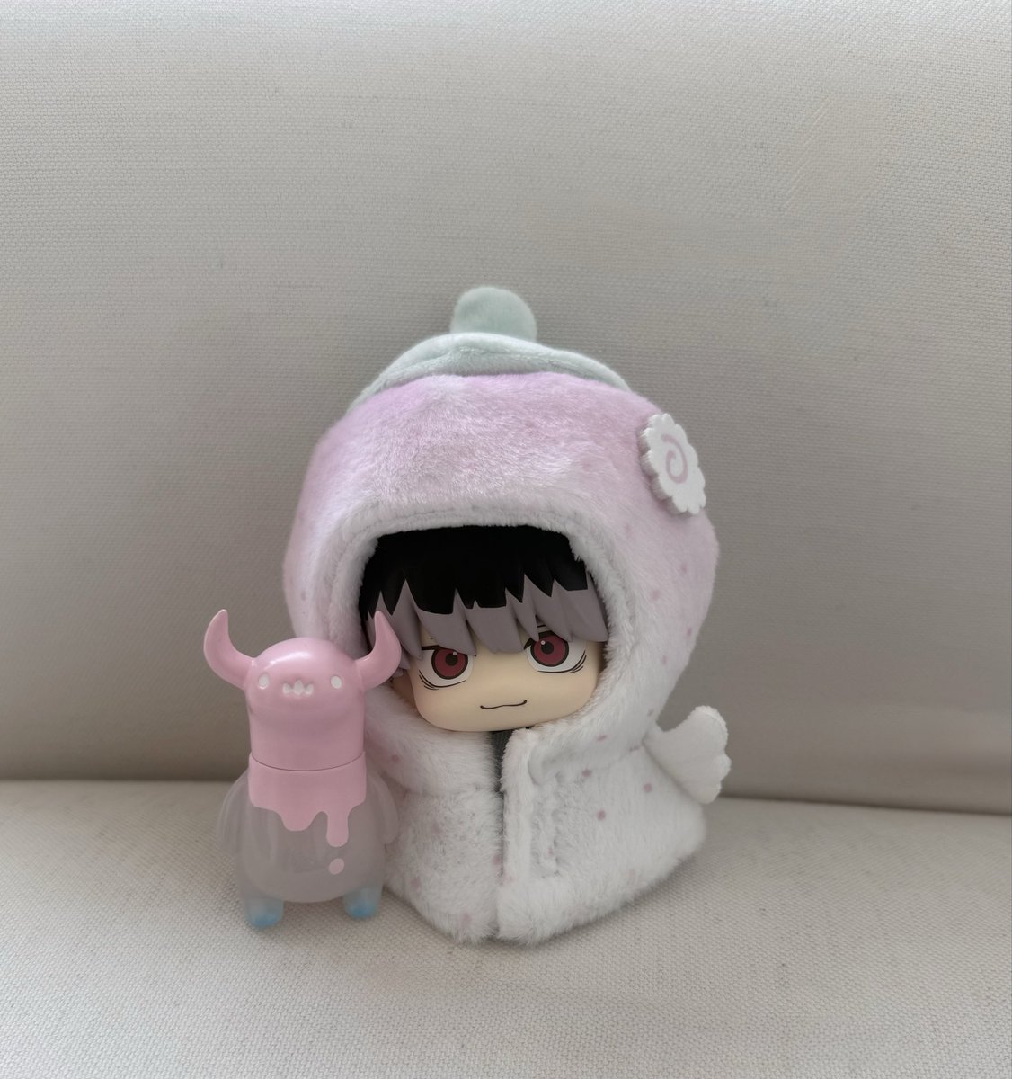 Koala_726731's tweet photo. 持ち運び用に買ったマント🍥似合うよ https://t.co/QufxmGDVAA