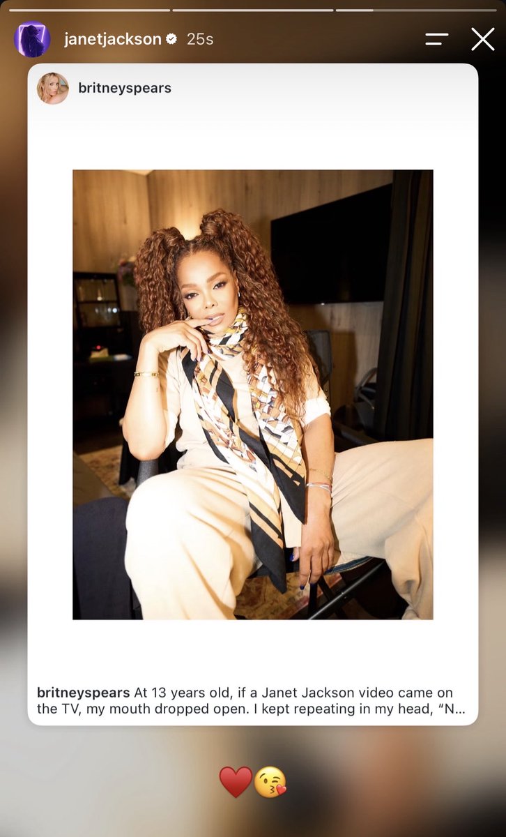 EnjoyMissJanet's tweet photo. this whole interaction 🥺♥️♥️ https://t.co/aTCi3IMODY