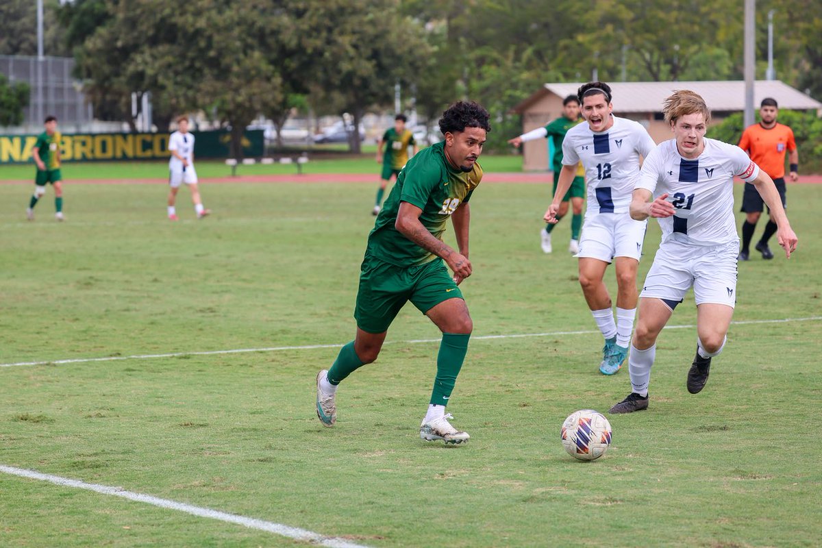 cppmsoccer's tweet photo. 5-3 win over the Warriors! ⚽️

Ricardo Navarro scored his first collegiate goal 

Efren Nunez Dominguez tallied his second goal of the season

Marvin Gamez notched his team leading eighth goal of 2026
 
Jose Garcia and Juan Zaragoza both had two assists

#WeAreCPP https://t.co/jkO3HAYCxr