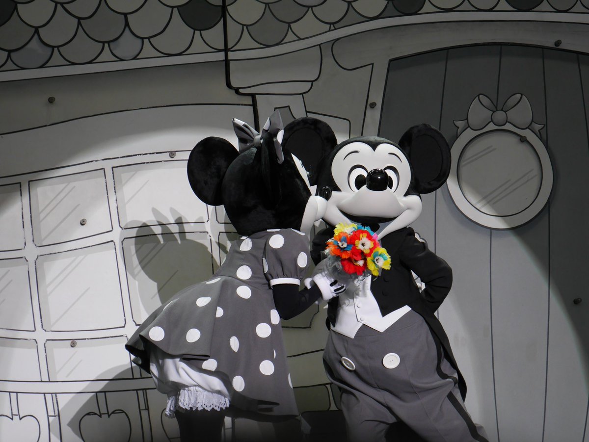 Kaa_disney111's tweet photo. 旧フェイスの亡霊が通過 https://t.co/HhvWJQdw3Z