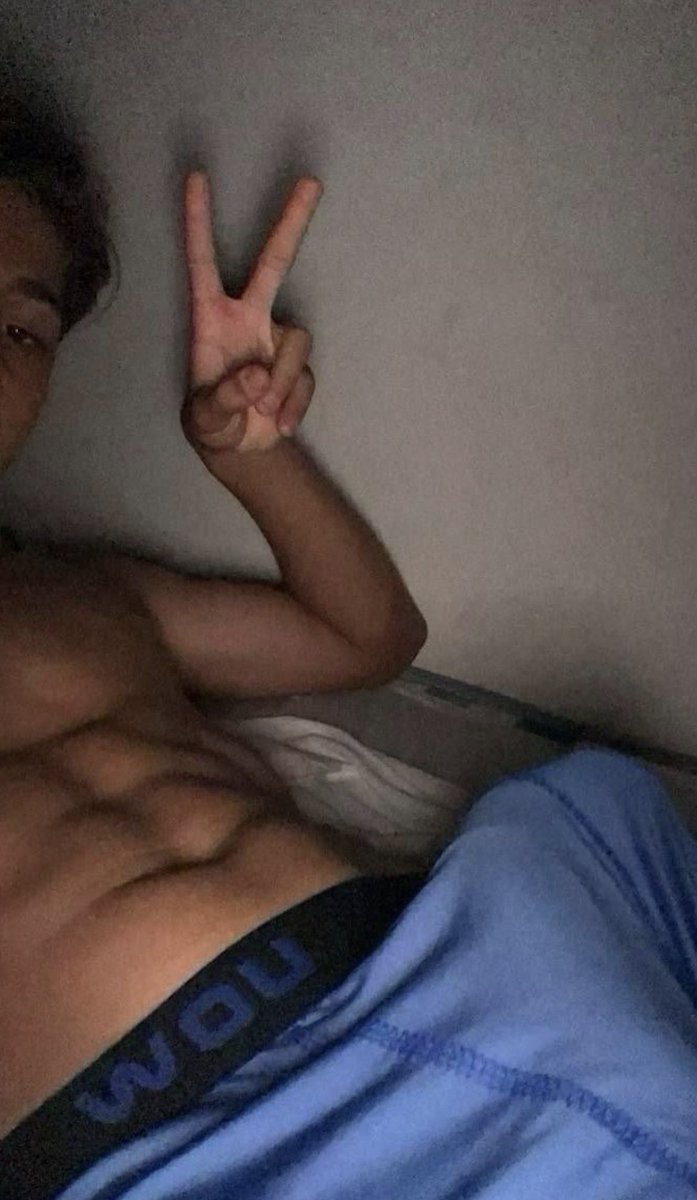 souzaskk's tweet photo. grupo cheio de novinho gostoso, vem participar também 

https://t.co/2LBhkUwSdZ 

https://t.co/2LBhkUwSdZ

#CHUDAI #BROTHERAGEMㅤ #PINTOSAWARDS #brotheragemheteroㅤ https://t.co/yWwFxzE045