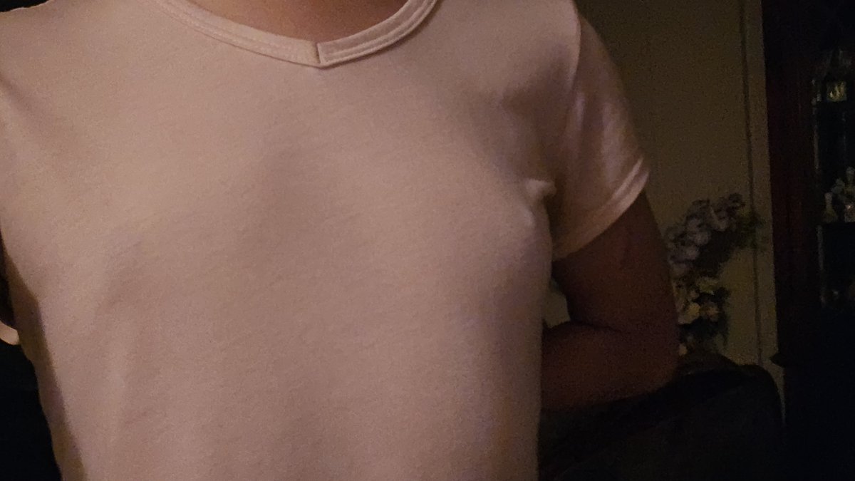 effee_2tar's tweet photo. Esas son tetas o estoy loca??????
No way ahhhh q feliz estoy https://t.co/1kDqaPm5PE