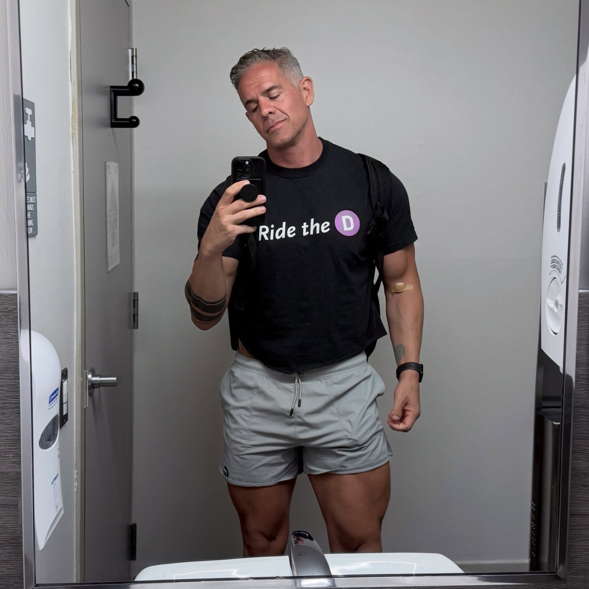 EricTurnerFit's tweet photo. How do you want it baby? https://t.co/lIWbxHQkuL