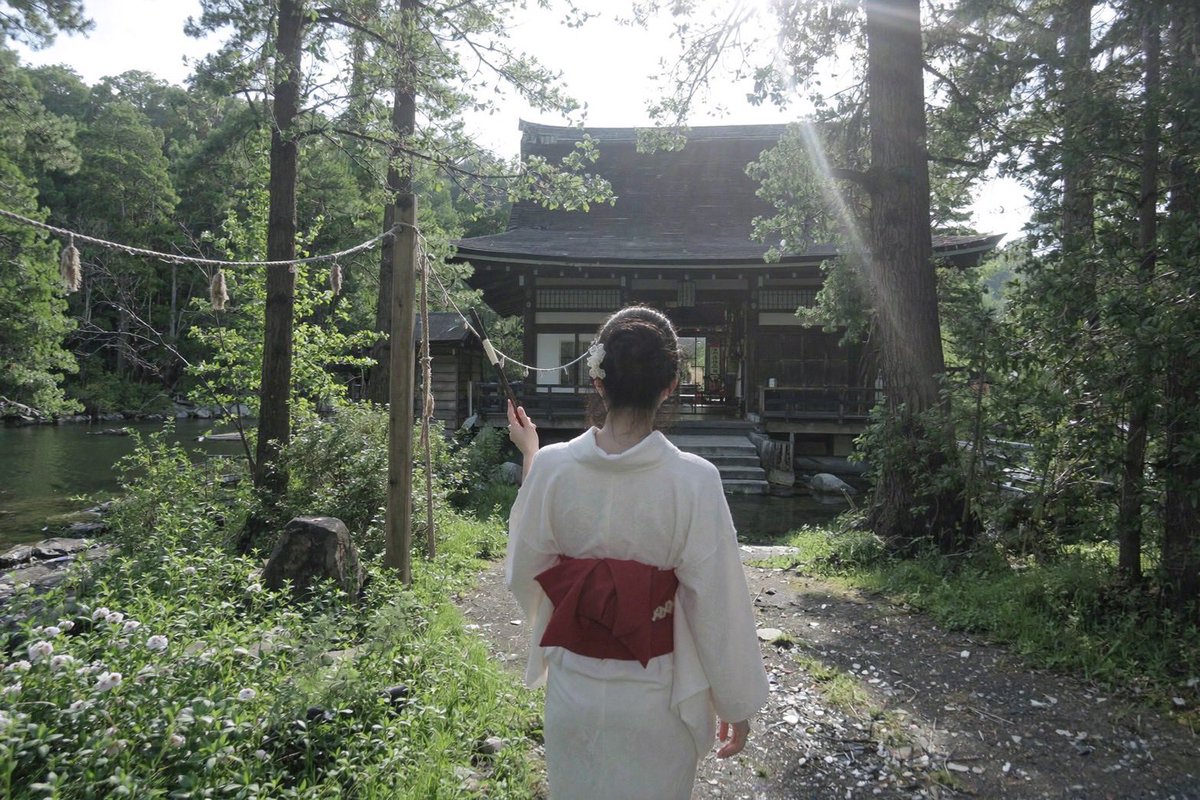 hiyori_reishi_'s tweet photo. 素敵なパートナーができますよ。 たぶん、あなたが思っているよりずっと早く。 一緒にいて、無理に頑張らなくていい人。 なぜか心の底から信頼できて、素の自分でいられる人。 気づいた頃には、そのお相手があなたの日常に当たり前のようにいますよ。 ご縁は、あなたが肩の力を抜いた「思いがけないタイミング」で動き出すもの。 この投稿が目に入ったのは、あなた様の「縁の器」がようやく整い始めたとても良い合図です😌✨